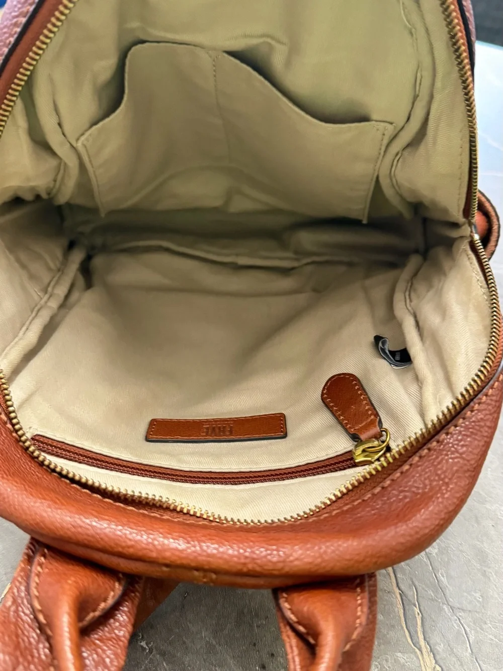 Frye Leather Medium Backpack – Cognac / Chestnut Brown